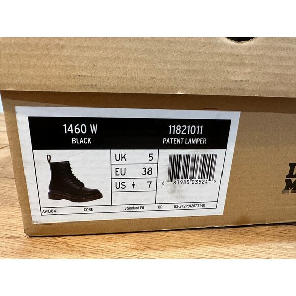 Dr. Martens Docs 1460 Bex Patent Leather Lace Up Women's Boots Size 7 NIB Iconic - Picture 13 of 14